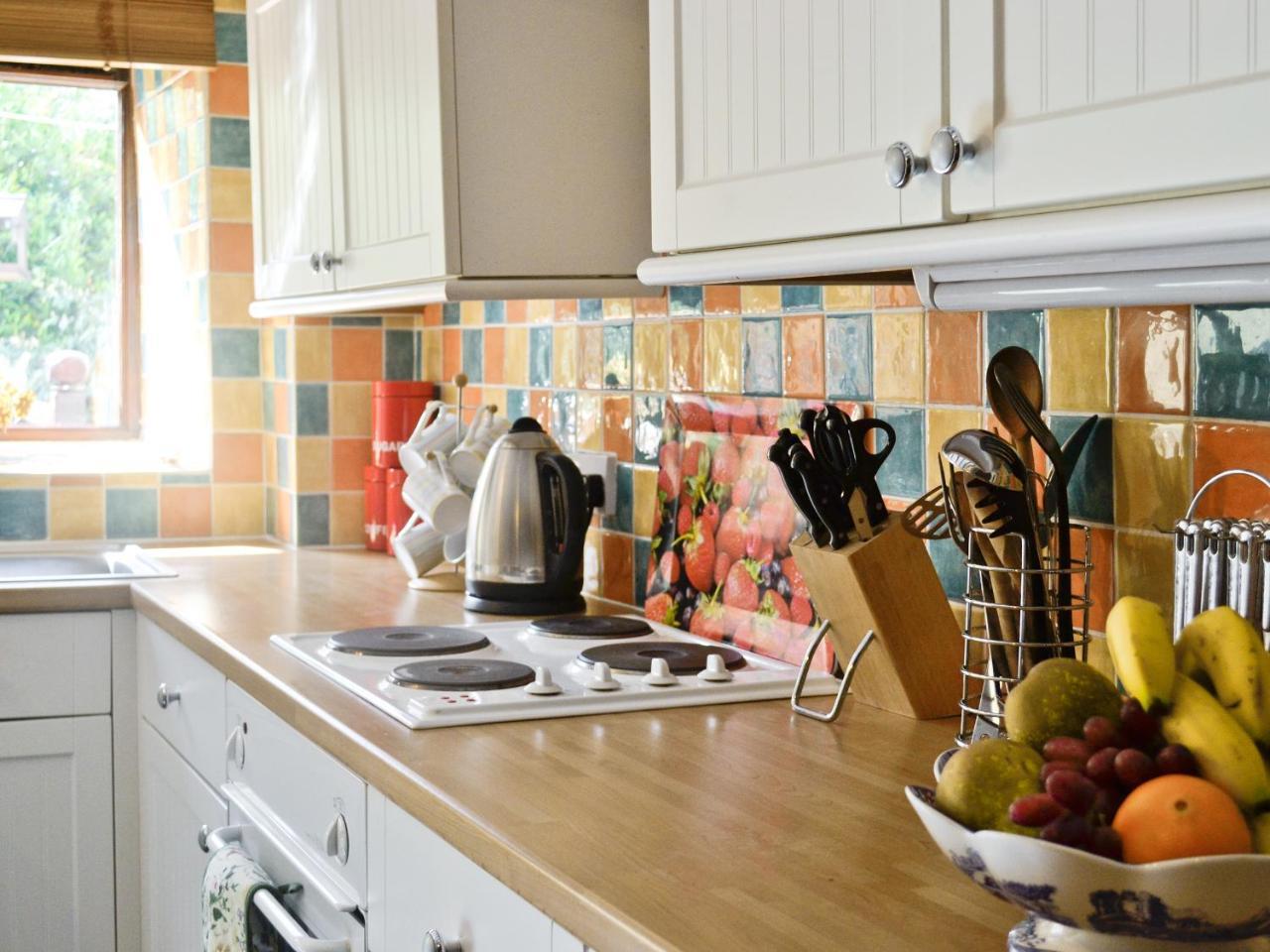 Fordbrook Cottage Brixton  Экстерьер фото